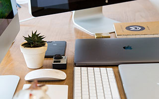 kaiyun sports-英超巅峰对决，精彩反击和神级扑救成为焦点，英超最精彩比赛